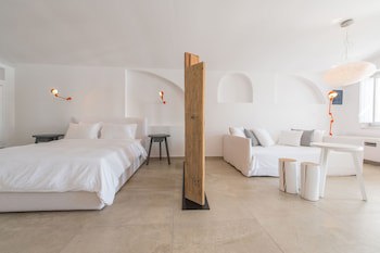 Santorini Secret Suites and Spa - Adults Only fotoğrafı