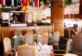 Grand Palace Hotel