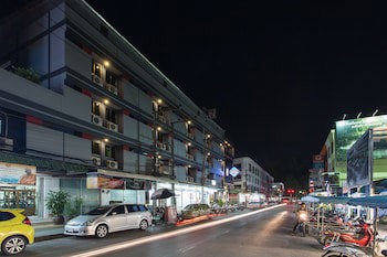 City Hotel