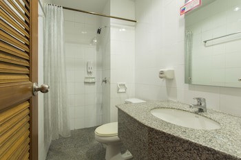 City Hotel