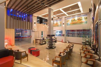 City Hotel