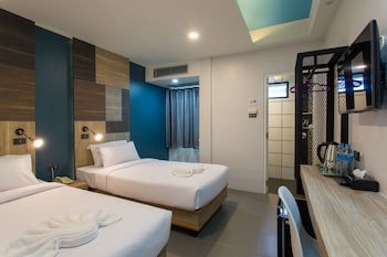 City Hotel