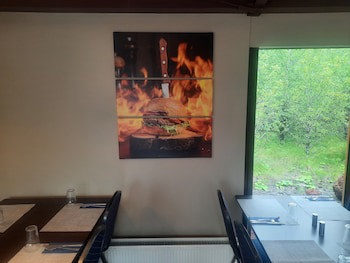 Minniborgir Cottages & Restaurant