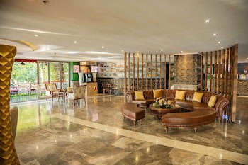 Boris Hotel