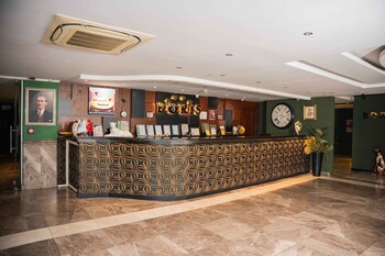 Boris Hotel