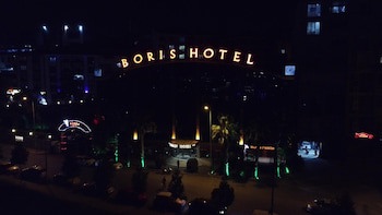 Boris Hotel