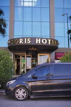 Boris Hotel