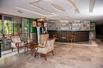 Boris Hotel