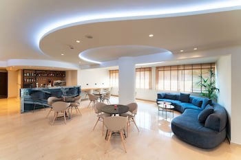Amphitryon City Hotel fotoğrafı