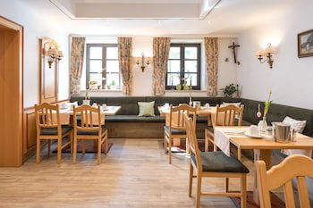 Hotel Neuwirt fotoğrafı