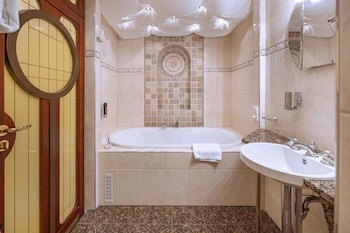 Hotel Neuwirt galeri fotoğrafı