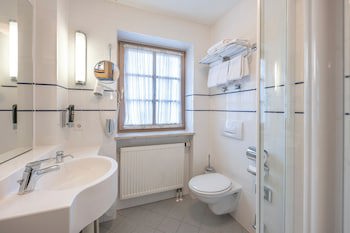 Hotel Neuwirt galeri fotoğrafı