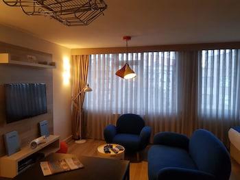 Melek Hotels Moda