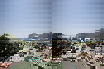 Dedeminn Marina Hotel