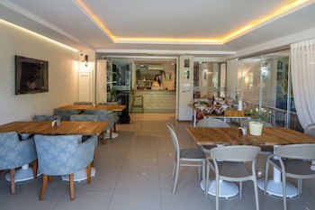 Dedeminn Marina Hotel fotoğrafı