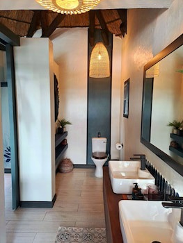 Namushasha River Lodge