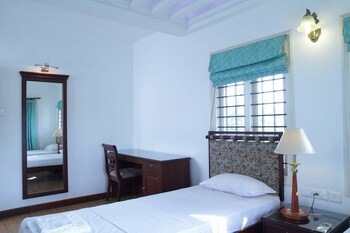 Fort Beach Service Apartment