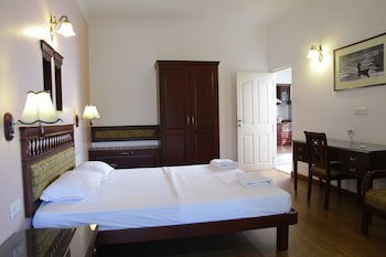 Fort Beach Service Apartment