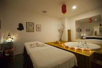 Treatment room