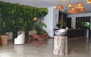 Hotel Mocawa Plaza Armenia