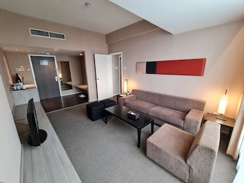 Grand Zuri Jababeka - Cikarang