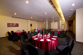 Grand Zuri Jababeka - Cikarang