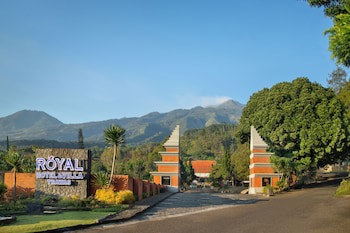 Royal Trawas Hotel & Cottages