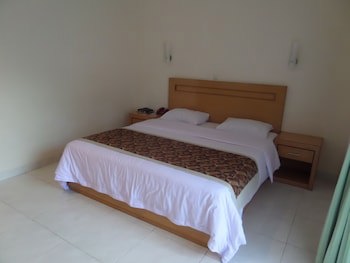 Arini Hotel