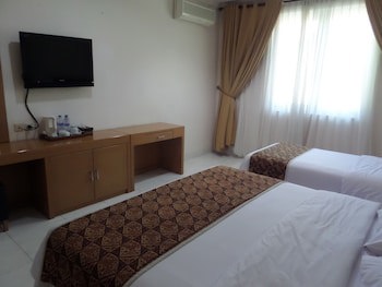 Arini Hotel