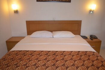 Arini Hotel