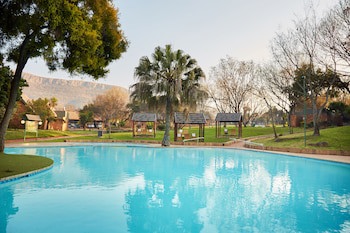 First Group Magalies Park
