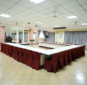 Fersal Hotel Malakas