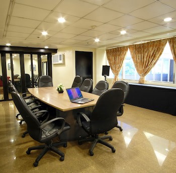 Fersal Hotel Malakas
