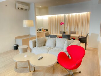 Grand Zuri Dumai (Adults Only)
