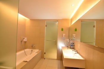 Grand Zuri Dumai (Adults Only)