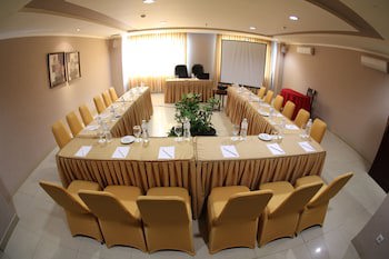 Grand Zuri Dumai (Adults Only)