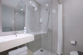 Algoritma Hotel