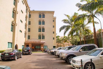 Denis Hotel