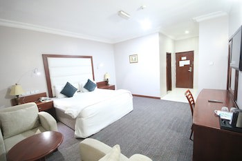 Denis Hotel