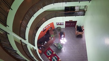 Denis Hotel