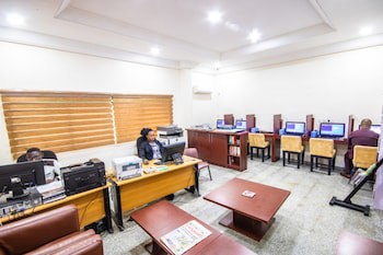 Denis Hotel