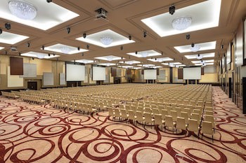 Crowne Plaza Riyadh Rdc Hotel & Convention, An Ihg Hotel