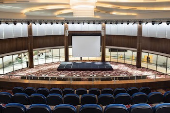 Crowne Plaza Riyadh Rdc Hotel & Convention, An Ihg Hotel