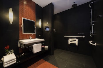 Crowne Plaza Riyadh Rdc Hotel & Convention, An Ihg Hotel