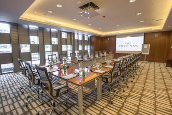 Crowne Plaza Riyadh Rdc Hotel & Convention, An Ihg Hotel