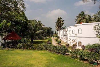 Great Trails River View Resort Thanjavur By Grt Hotels