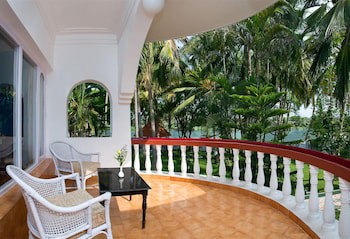 Great Trails River View Resort Thanjavur By Grt Hotels