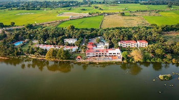 Great Trails River View Resort Thanjavur By Grt Hotels