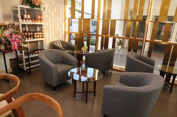 Crystal Palace Luxury Hotel