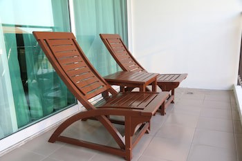 Crystal Palace Luxury Hotel